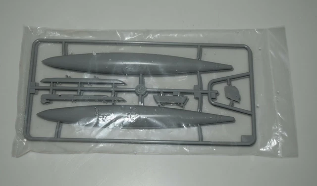 TRUMPETER AV-8B N/A HARRIER II 02285 ⭐PARTS⭐ SPRUE Nx2-ST&PT EXT FUEL TANKS 1/32
