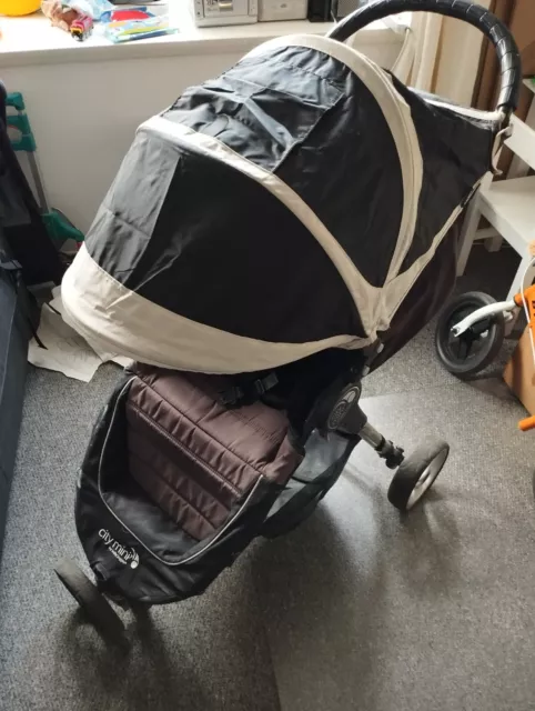 City Mini by Baby Jogger - Pushchair / Stroller - in used condition.