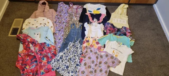 Bulk Lot GIRLS Size 8 Clothing - Good used condition - Pickup 2617 or post