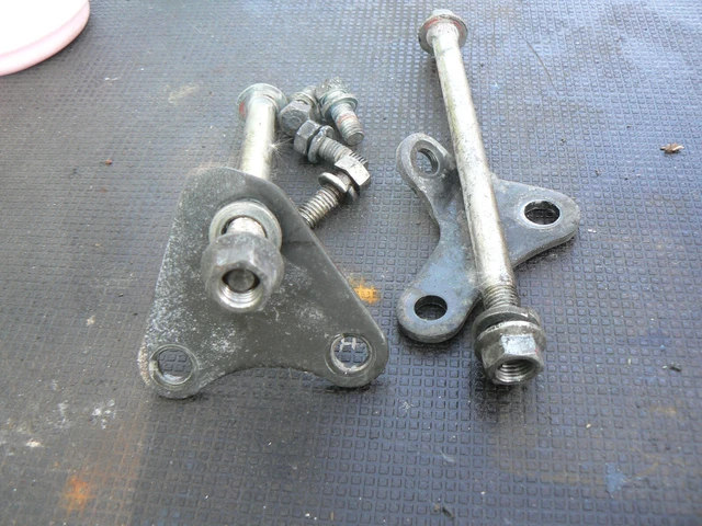 Yamaha rd 350 ypvs f1 n1 F2 31K engine mounts Yamaha rd 350 ypvs f1 n1 F2 31K engine mounts