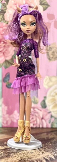 Monster High Doll -Clawdeen Wolf -Frights Camera Action