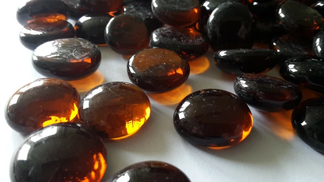 150x BERNSTEIN-FARBENE GLASNUGGETS Glassteine Muggelsteine Mosaik ca 18 - 22 mm