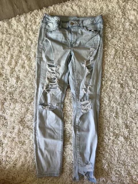 American Eagle Jeans Women’s Size 12 Super Stretch Light Wash Distressed Ripped