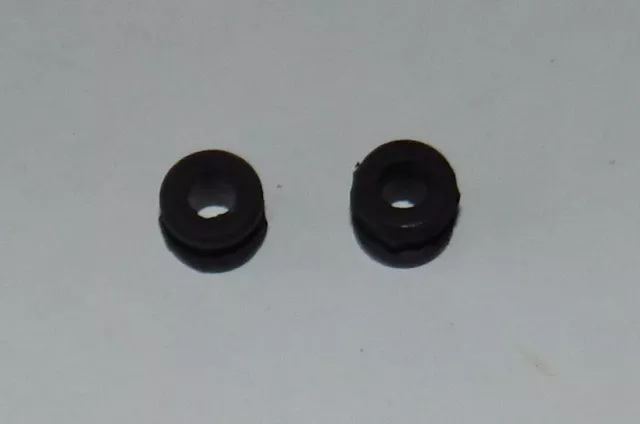 Tamiya Toyota 4x4 Pickup Rubber Bushings (x2) NEW 6275003 58048