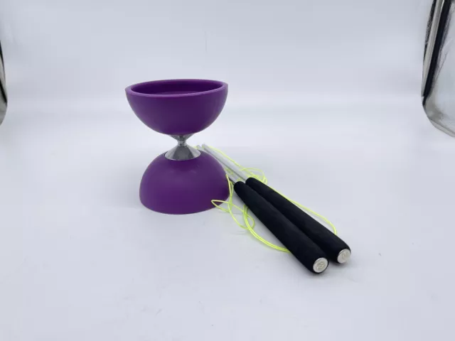Diabolo Freizeitsport Jonglier-Set Basic mit Diabolo (lila), Handsticks aus Alum