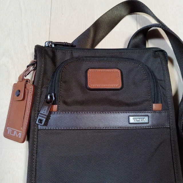 Tumi Alpha II Pocket Bag Small Crossbody Dark Brown Nylon 24x20.5x3.75cm Used 3