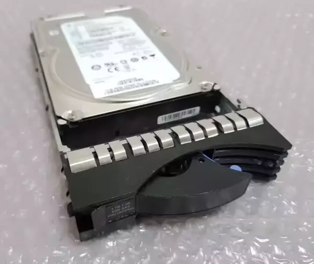 IBM V3700 4TB 3.5'' NL SAS 6G 7.2K Hard Drive 2072-ACKC 00MJ129 00Y2426 00Y2475