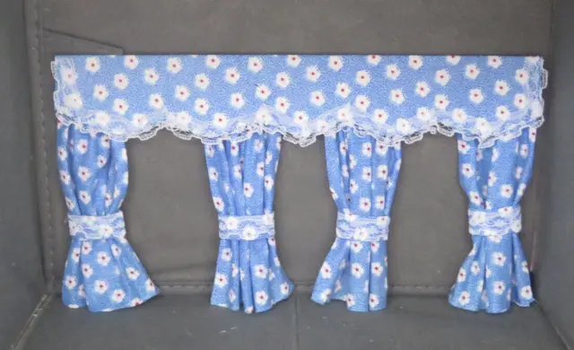 Bay Window Curtains  Light Blue With White Flowers - 1:12Th Scale Dolls House