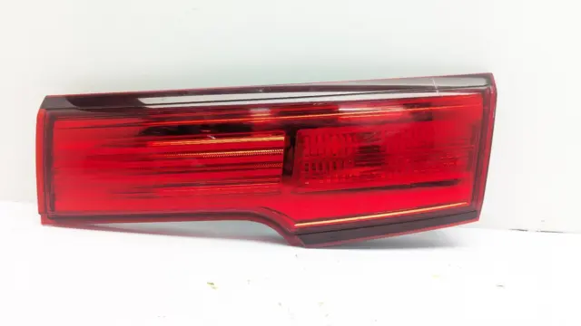 Nissan Elgrand Mk3 E52 2009 - 2023 Inner Right Taillight Red 71464