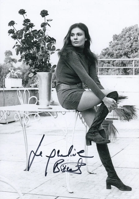 Photo Dédicacée Jaqueline Bisset - James Bond Casino Royale - Miss Goodthights - Autographe
