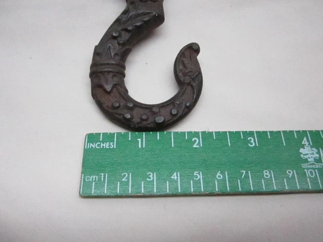Antique  Oil Lamp Hook Hanger Rustic  Cast Iron 4
