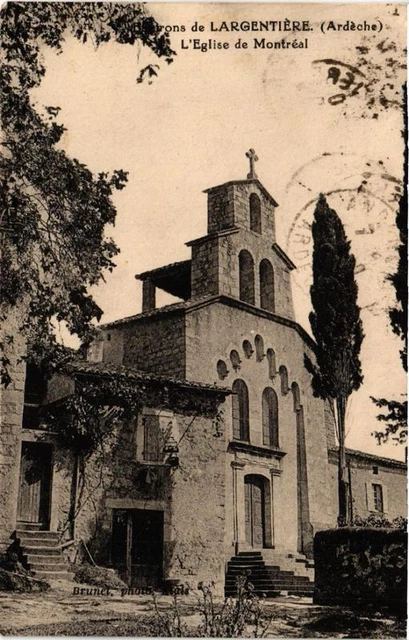 CPA AK Env. de LARGEIERE L'Église de Montréal (398770)