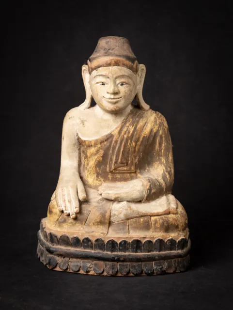 Beautiful antique wooden Burmese Buddha from Burma, 19th century