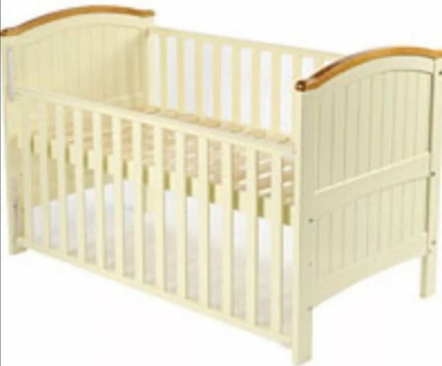 Henley discount cot bed