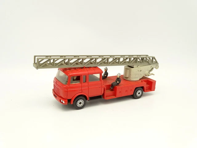 Miniature NOREV - Berliet GBK 18 Pompier Magirus échelle 1/43 - Collection Véhicule D'occasion