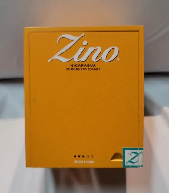 Zino | Robusto Wood Cigar Box Empty - 5.75" x 4.75" x 4.75" Storage box