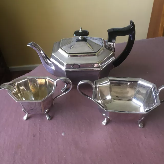 Antique Vintage Silver Plated Teapot, Sugar Bowl And Milk Jug Made In Sheffield