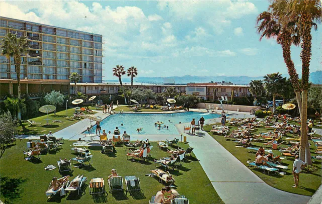 Las Vegas Nv Stardust Hotel/Casino Swimming Pool "Strip" Chrome P/C