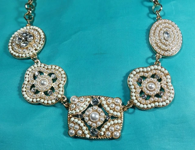 Faux Pearl Rhinestone Gold Tone Bib Necklace 18.5"+3" extender