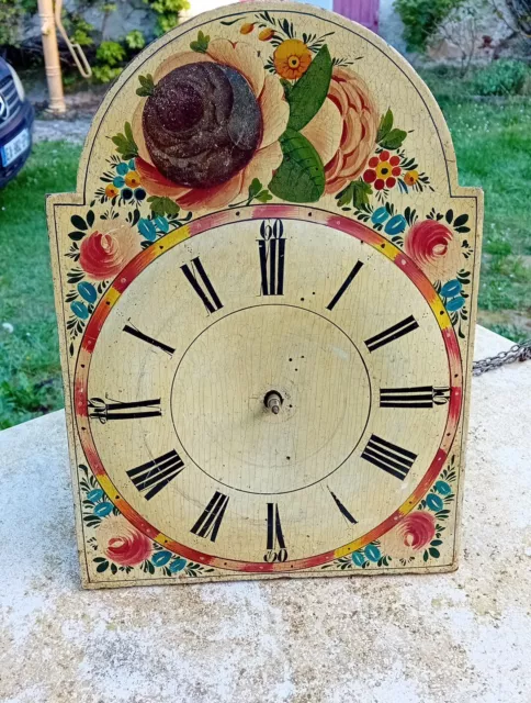 Horloge Pendule ancienne Foret Noire Cadran peint. Axes en bois.