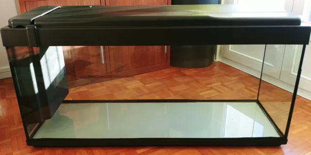 aquarium complet 240litres