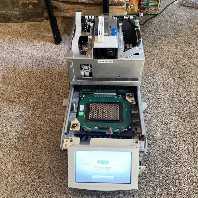 Bio-Rad BioRad CFX Opus 96 Real-Time PCR System For Parts/Repair! Powers On!