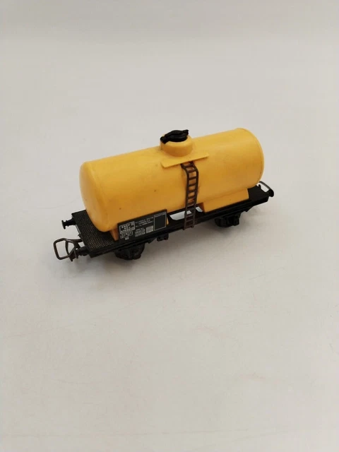 979326_5