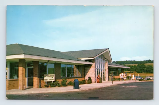 Howard Johnson Restaurant New Stanton Pennsylvania PA  UNP Chrome Postcard P3
