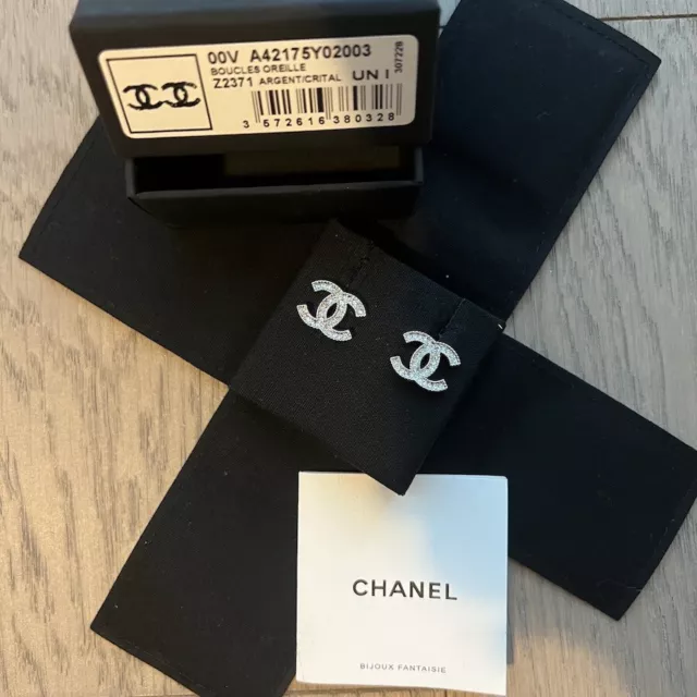 NWT 2023 B23 Chanel Strass CC Logo Silver HW Crystal Stud Earrings