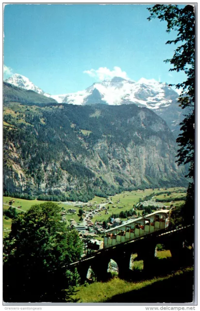 SUISSE - BERNE - lauterbrunnen monch und Jungfrau mit murrenbahn
