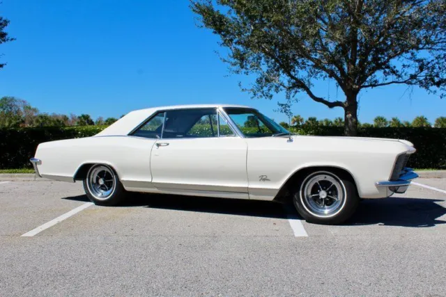 1965 Buick Riviera