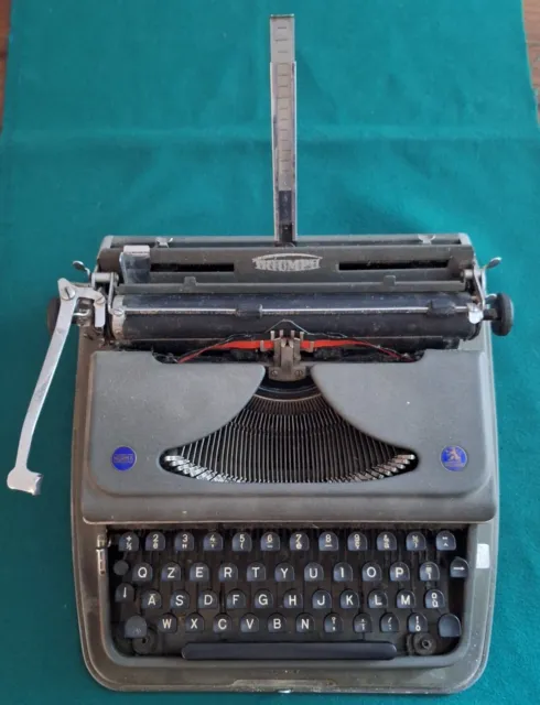 Macchina Da Scrivere Vintage Typewriter Norm 6 Triumph Verke Nurnberg A G