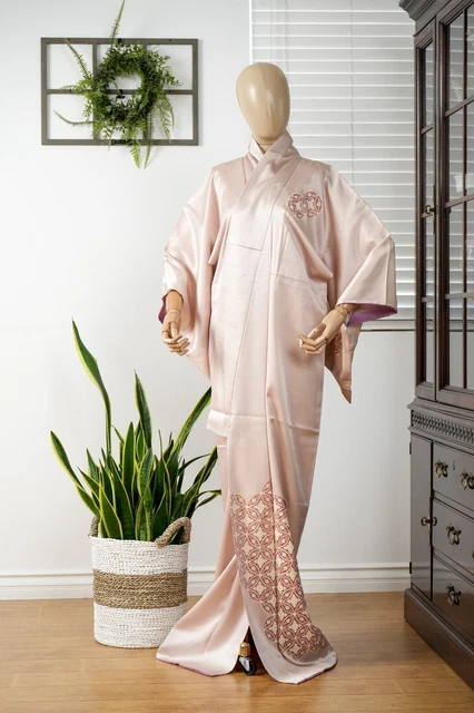 Dear Vanilla Japanese Silk Kimono Women's Robe Gown Authentic Japan Vintage Mint