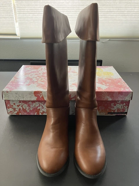 Chinese laundry first sales love cuff boot