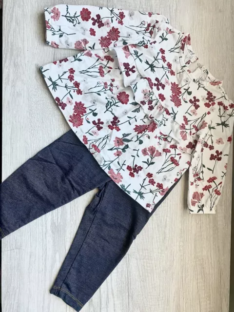 Carters Baby Girl 2 Piece Set Size 18 Months