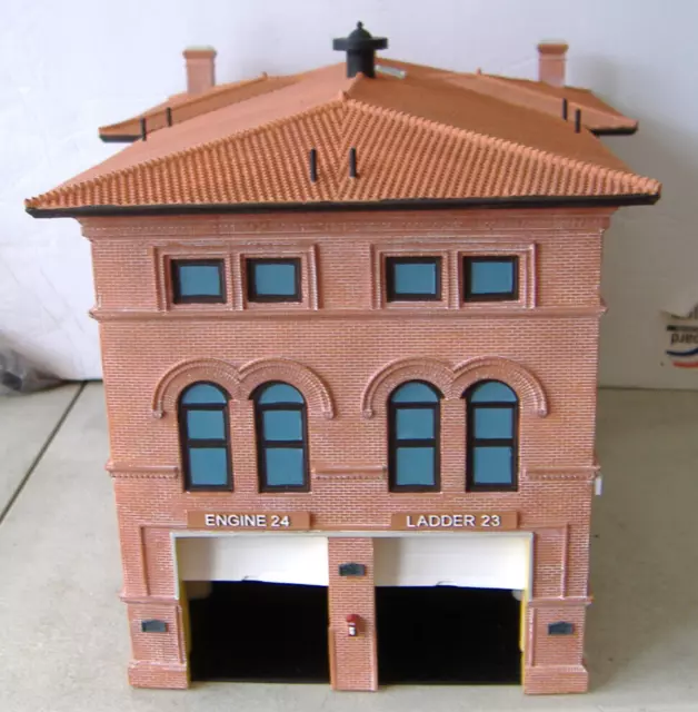 Code 3 Collectibles  Boston Fire Department  Engine Co. 24  Firehouse