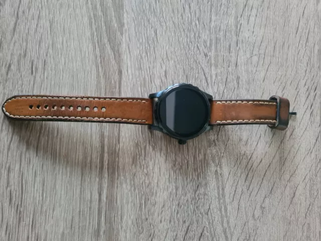 Fossil q online marshal leather strap