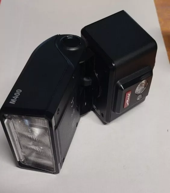 Metz Mecablitz M400f for Fuji with bag and extension cable