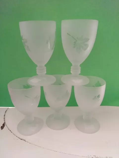 Set of 5 Mid Century Modern Vintage Satin Frosted Leaf Water/Wine Goblets