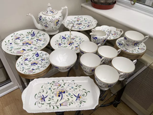 Wunderschöner Englischer Coalport Knochen Porzellanfestzug 26-Teiliges Teeservice Set Est 1750 ~