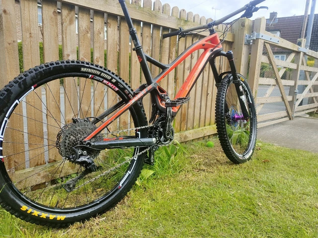 Mondraker foxy hotsell xr carbon 2016