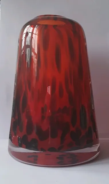 red black mottled cased art  glass vase