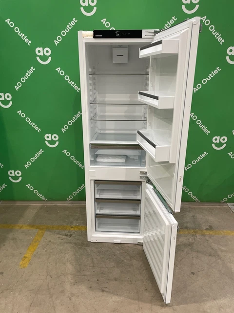 Liebherr CND5704 50/50 Frost Free Fridge Freezer In White - View #2