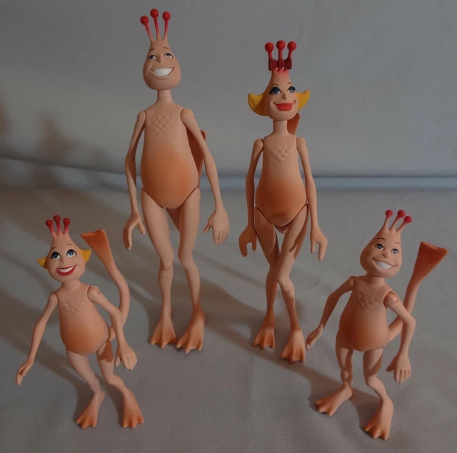 2004 SEA MONKEYS ACTION FIGURES MOTHER & DAUGHTER MAJESTIC