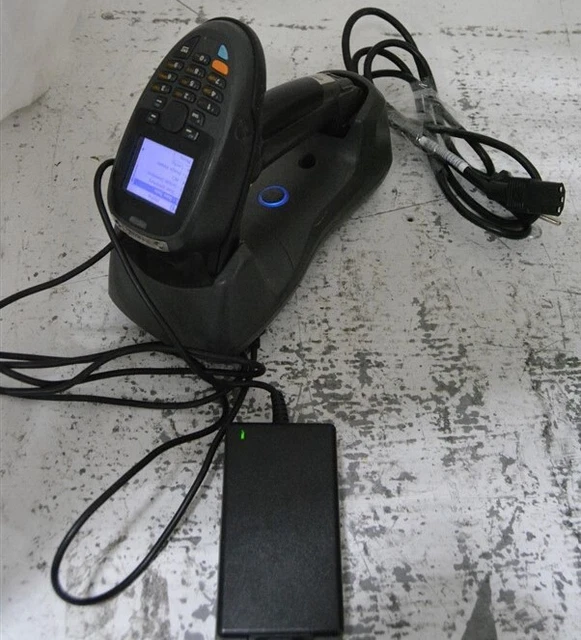 Symbol MT2070 MT2070-ML4D62370WR Mobile Barcode Scanner with Cradle MT2000