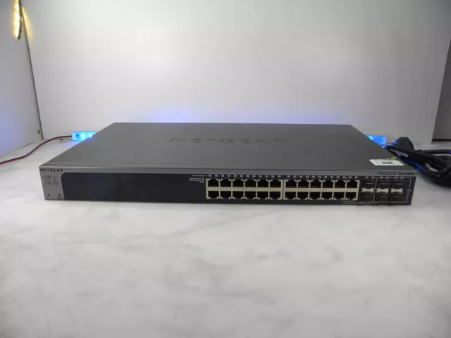 NETGEAR PROSAFE GS728TS NETWORKING Gigabit Switch UK SELLER FREE P&P #SHELF L-A