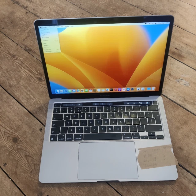 Macbook Pro 13" 2020 - M1 - 16gb RAM - 250gb SSD - OS 13 Ventura