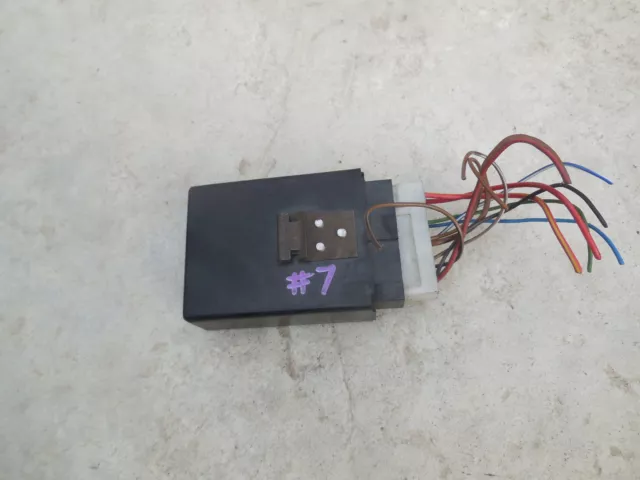 Porsche 911 / 930 Alarm Control Unit # 7  C#401   911 637 104 00