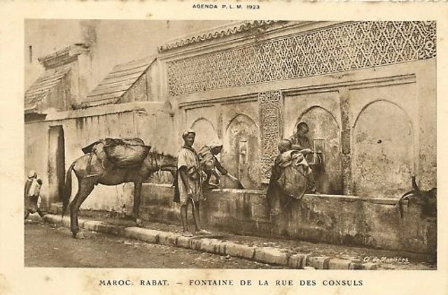 Cpa Morocco Rabat Fountain De La Rue Des Consuls