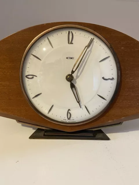 Antique Metamec Desk Mantel clock In Very Good Condition